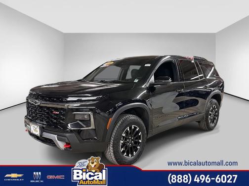Mosaic Black Metallic 2024 Chevrolet Traverse Z71