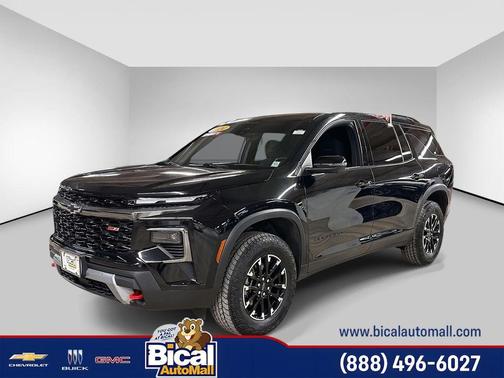 Mosaic Black Metallic 2024 Chevrolet Traverse Z71