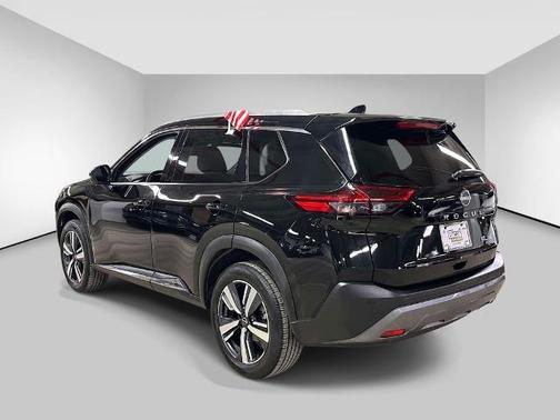 Black 2023 Nissan Rogue SL