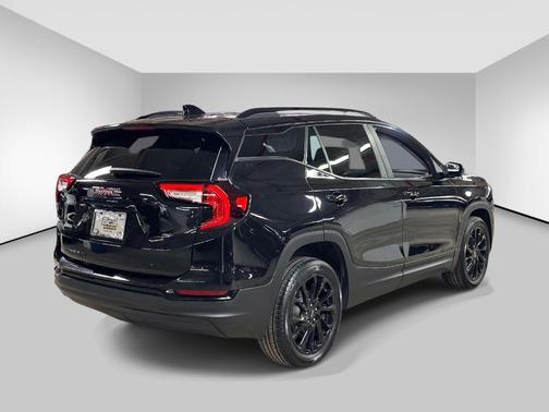 Ebony Twilight Metallic 2024 GMC Terrain SLE