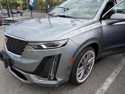 Silver Metallic 2024 Cadillac XT6 Premium Luxury AWD