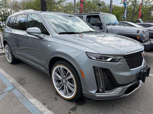 Silver Metallic 2024 Cadillac XT6 Premium Luxury AWD