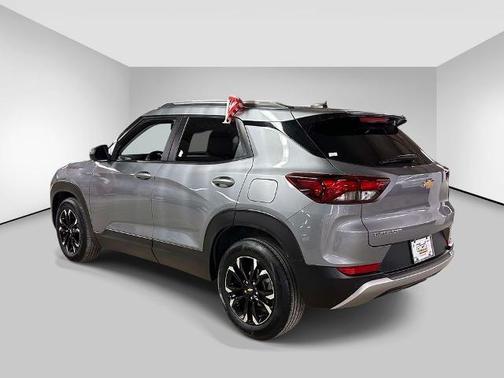 Sterling Gray Metallic 2023 Chevrolet Trailblazer LT
