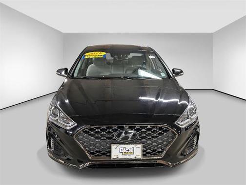 2019 Hyundai SONATA SEL