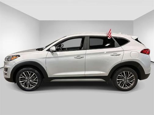 2021 Hyundai TUCSON SEL