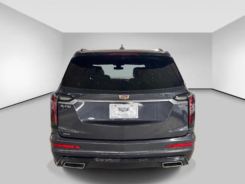 2022 Cadillac XT6 Sport AWD