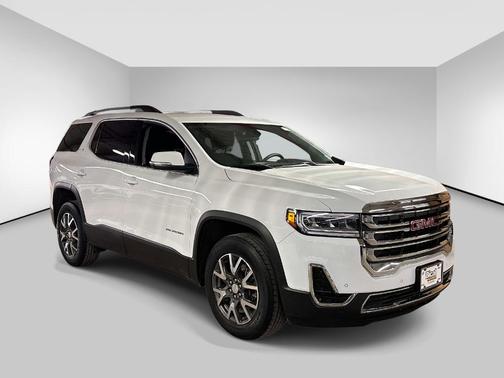 Summit White 2023 GMC Acadia SLE