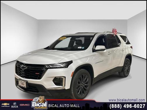 2022 Chevrolet Traverse RS