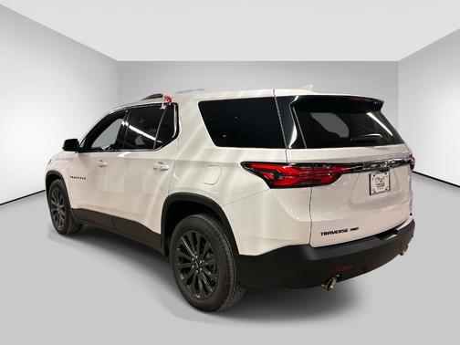 2022 Chevrolet Traverse RS