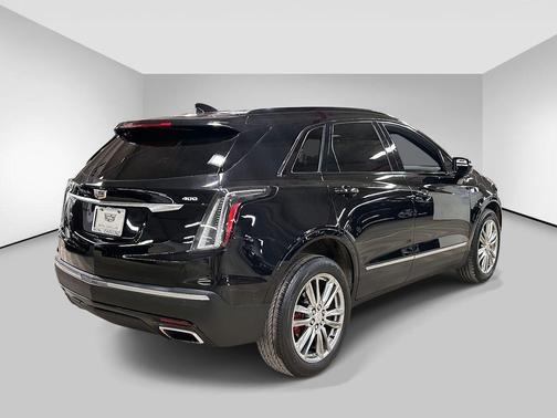 2023 Cadillac XT5 Sport