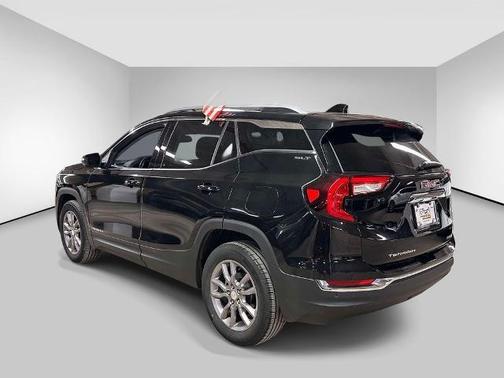 Ebony Twilight Metallic 2022 GMC Terrain SLT