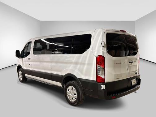 Oxford White 2023 Ford Transit-350 XLT