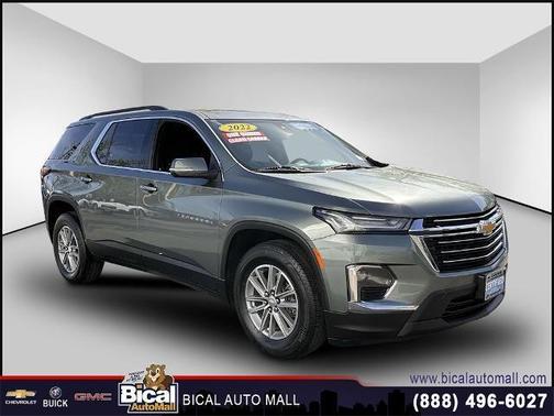 2022 Chevrolet Traverse LT Cloth