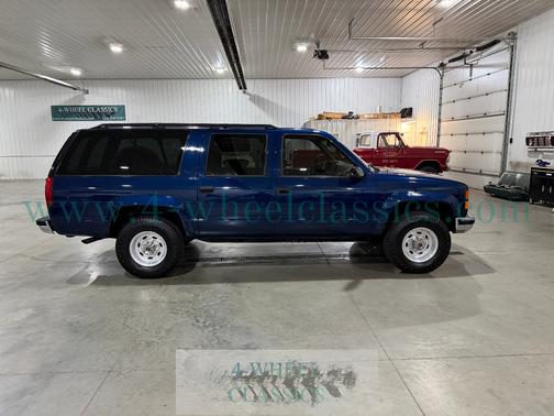 1995 GMC Suburban 2500 LS