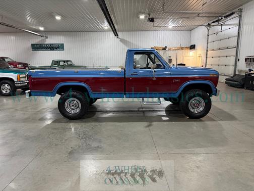 Blue & Red 1985 Ford F-250 Base