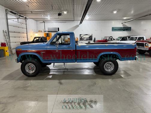 Blue & Red 1985 Ford F-250 Base