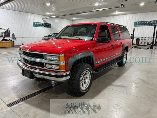 1997 Chevrolet Suburban 2500 LT