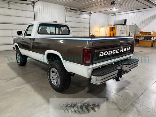 1992 Dodge W250 Base