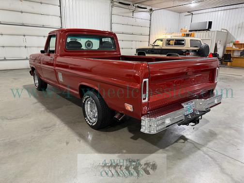 1969 Ford F100 Base