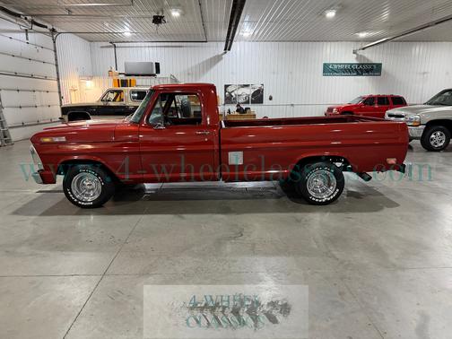 1969 Ford F100 Base
