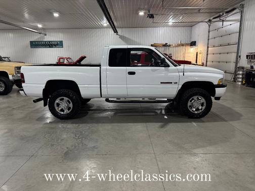 1998 Dodge Ram 2500 ST Quad Cab