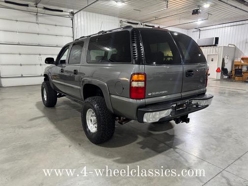2001 Chevrolet Suburban 2500 LS