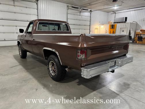 1984 Chevrolet C10/K10 Base