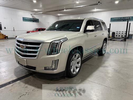 2016 Cadillac Escalade Premium