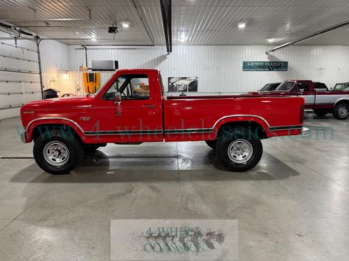 1984 Ford F-250 XLT