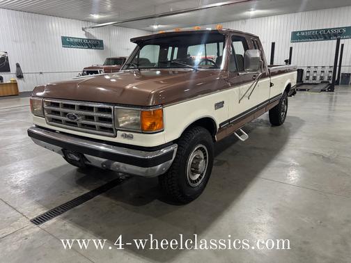 1987 Ford F-250 XLT Lariat SuperCab H/D