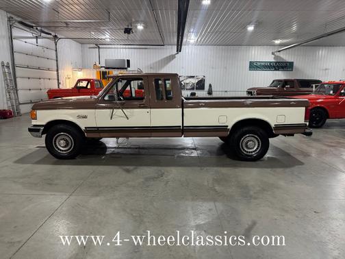 1987 Ford F-250 XLT Lariat SuperCab H/D