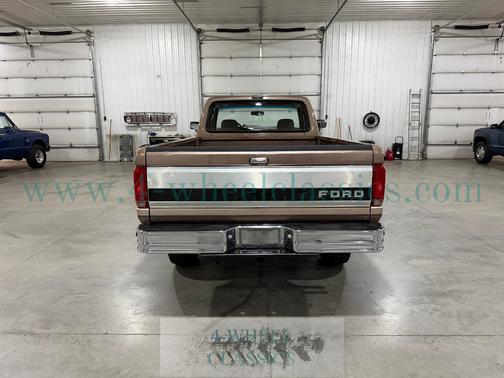 1993 Ford F-250 XLT SuperCab H/D