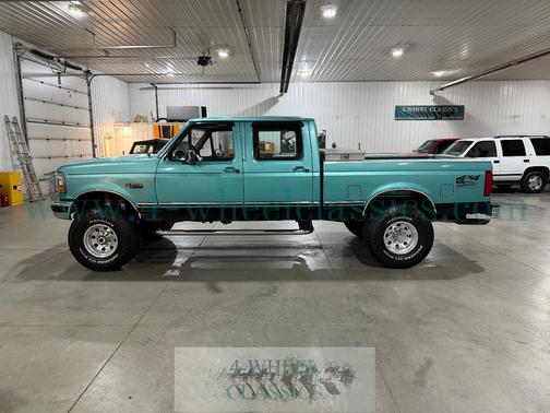 1997 Ford F-250 XLT Crew Cab H/D