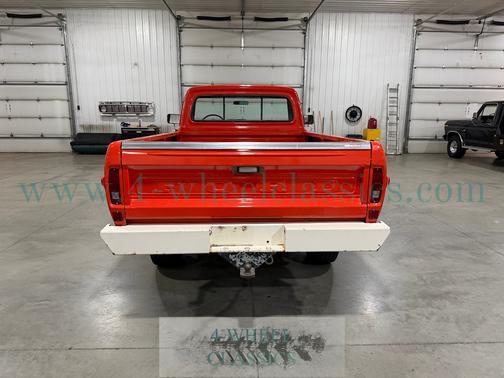 Orange 1972 Ford F100 Base