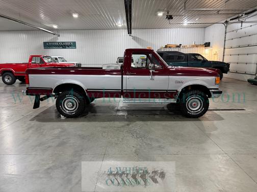 1988 Ford F-250 XLT Lariat