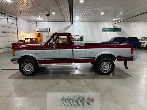 1988 Ford F-250 XLT Lariat