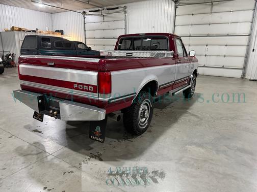 1988 Ford F-250 XLT Lariat