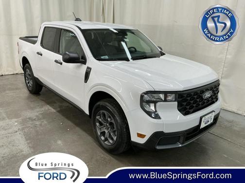 OXFORD WHITE 2026 Ford Maverick XLT