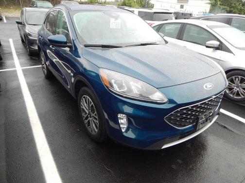 2021 Ford Escape SE