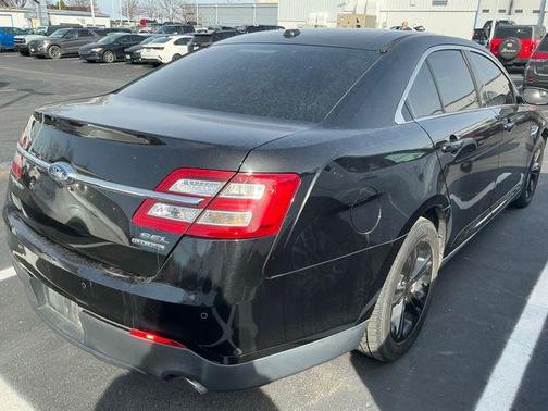 2015 Ford Taurus SEL