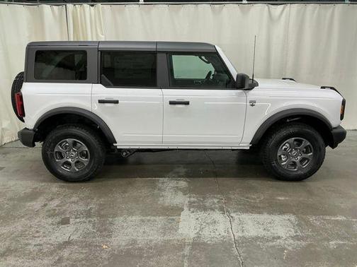 OXFORD WHITE 2026 Ford Bronco Big Bend