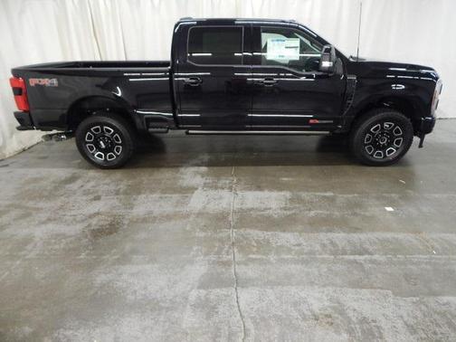 2025 Ford F-250 Platinum