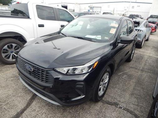 2023 Ford Escape SE