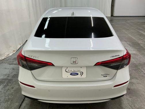 2022 Honda Civic Touring