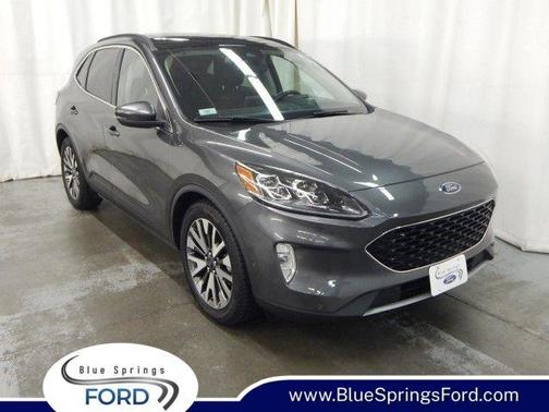 2020 Ford Escape Titanium