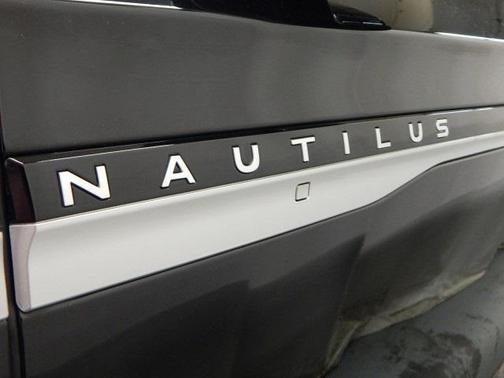 2024 Lincoln Nautilus Premiere