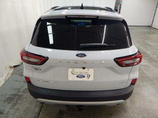 2026 Ford Escape Platinum