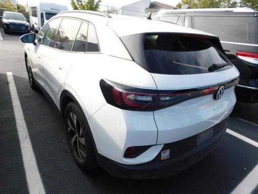 2023 Volkswagen ID.4 Pro