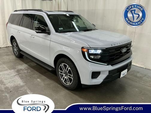 SPACE SILVER METALLIC 2026 Ford Expedition Max Active 4x4