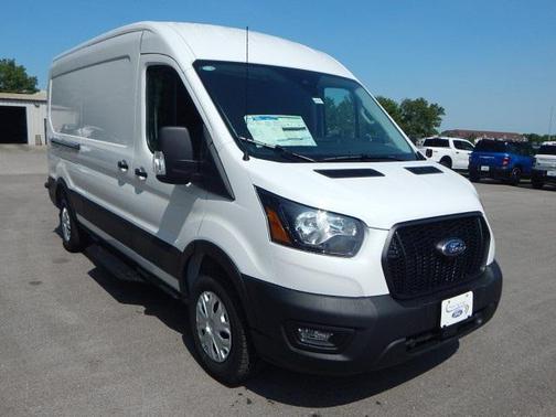 2025 Ford Transit-250 Base